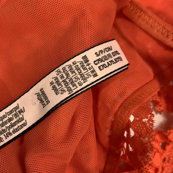 Set of 4- Victoria’s Secret Halter Bralette size Small - Picture 11 of 16